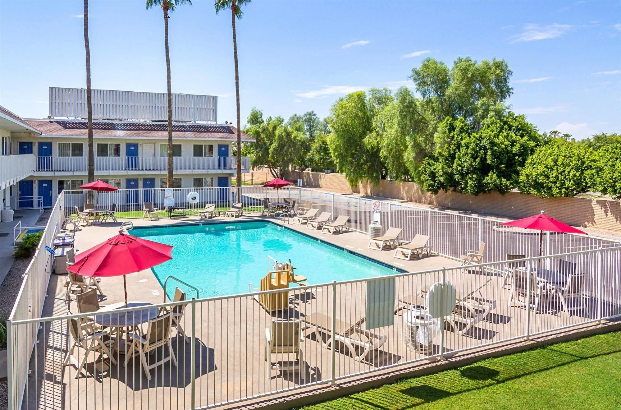Motel 6 Mesa North Exterior foto