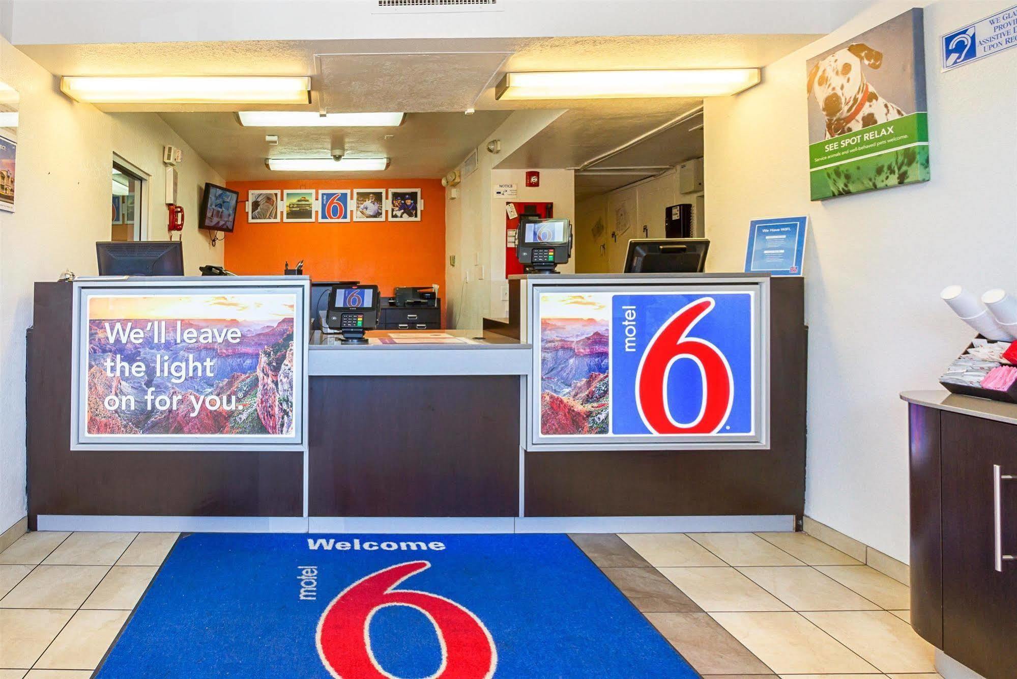 Motel 6 Mesa North Exterior foto