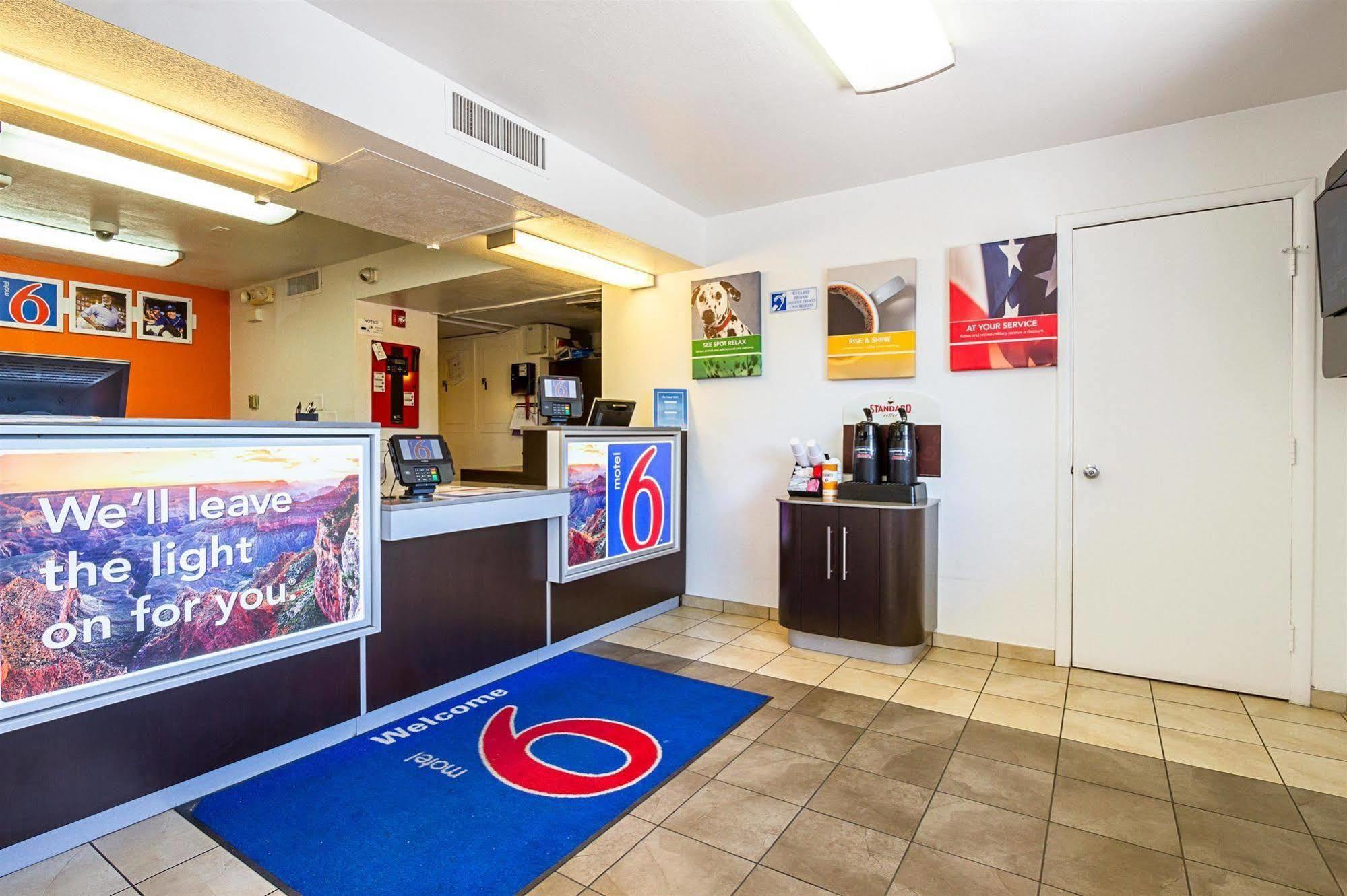 Motel 6 Mesa North Exterior foto
